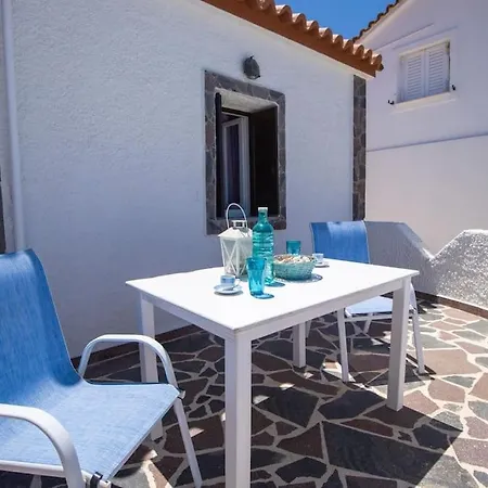 Holiday home On The Wave With Amazing View Paralia Kallonis